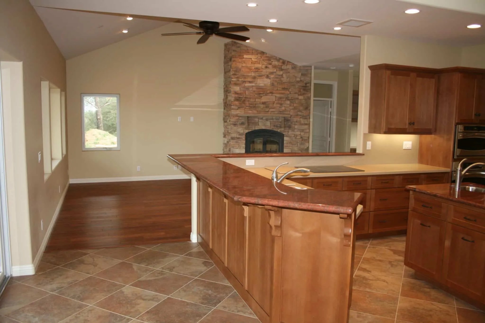 Ranch-ICF-Construction-Custom-Home-in-Ramona-CA-by-Freemans-Construction-Inc