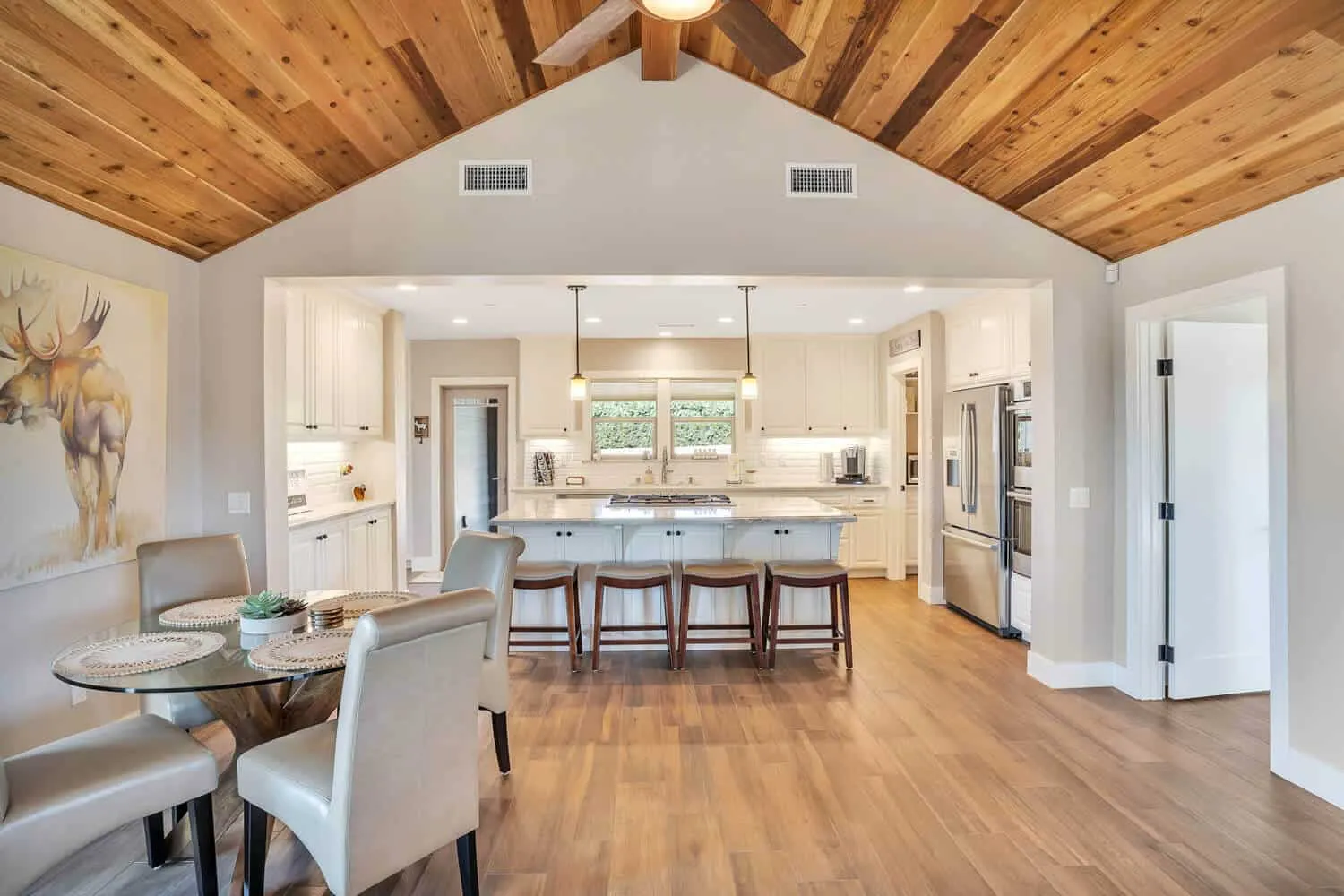 custom-farmhouse-remodel-in-escondido-ca-by-freemans-construction-inc